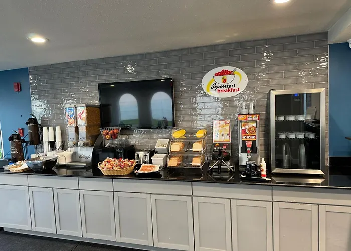 Super 8 By Wyndham Morton Grove/Chicago