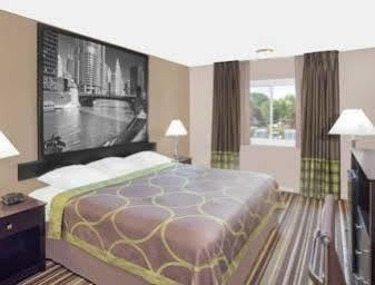 Super 8 By Wyndham Morton Grove/chicago Hotel Morton Grove